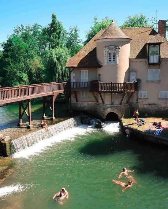 Beautiful F2 Apartment 5 Stops By Train From Paris Moret-sur-Loing Exterior foto